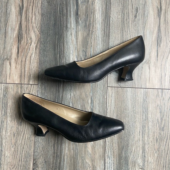 VINTAGE 80s mixed blues leather heels - Picture 1 of 6